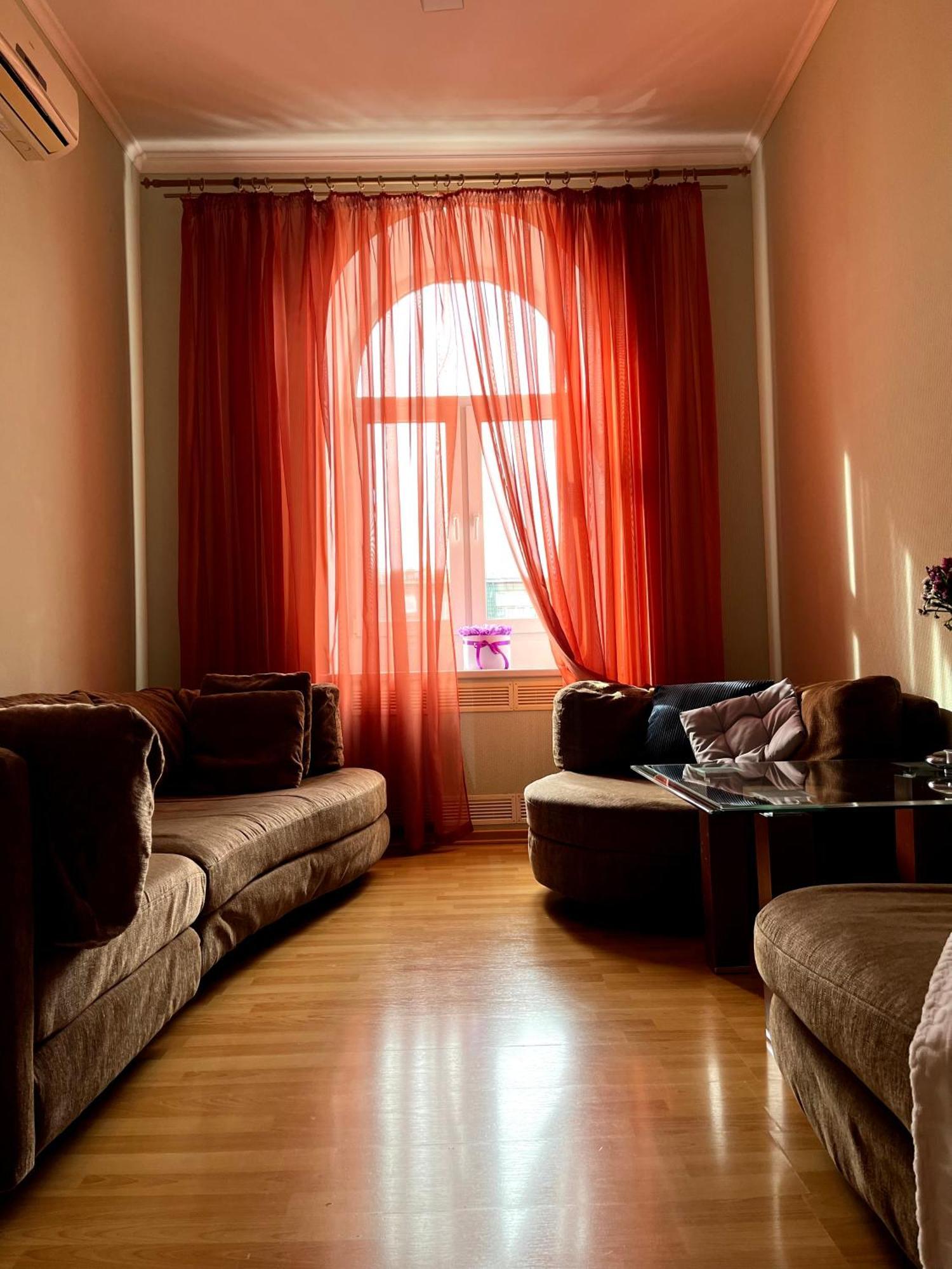Світло Є! Історичний Центр! Apartment Kiev Bagian luar foto