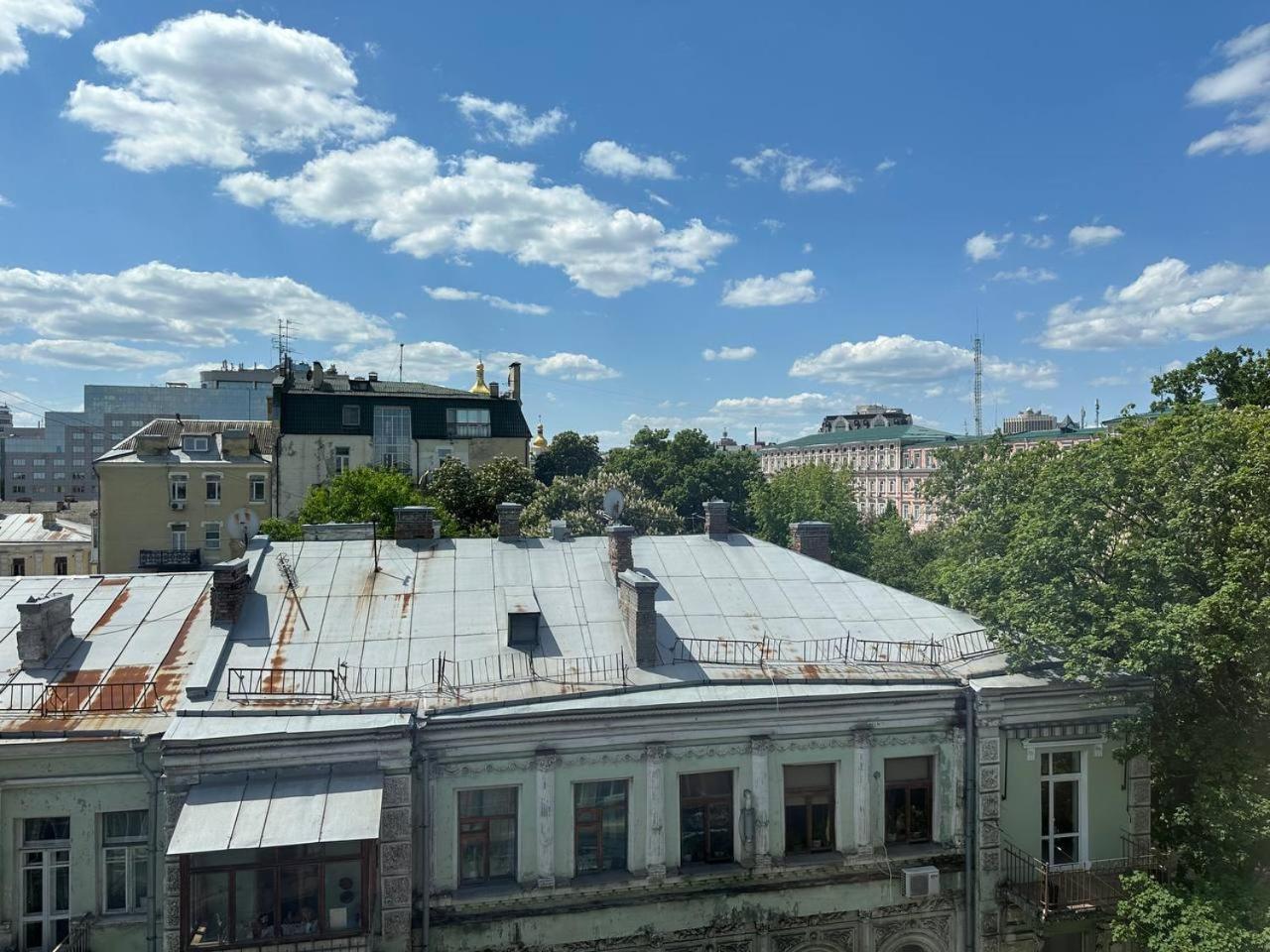 Світло Є! Історичний Центр! Apartment Kiev Bagian luar foto